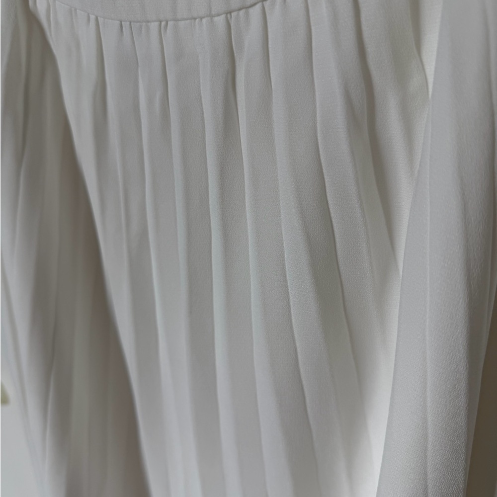SHEIN White A-Line Pleated Skirt - Picture 2 of 3